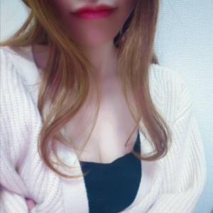 月下かんな 25歳