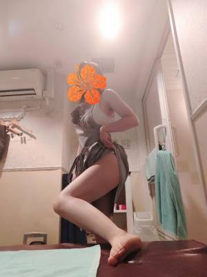 月下かんな 25歳