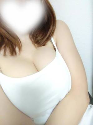 月下かんな 25歳