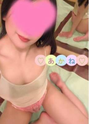 唯川あかね 34歳