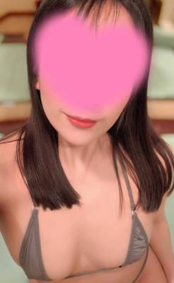 唯川あかね 34歳