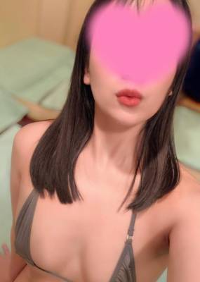 唯川あかね 34歳