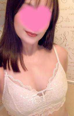 唯川あかね 34歳