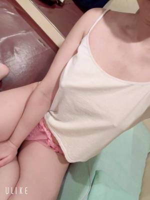 葉月えま 32歳