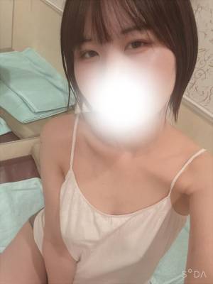 福原ゆず 23歳
