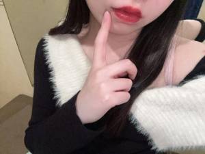 深月宵 24歳