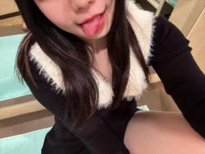 深月宵 24歳