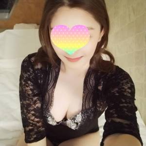 黒木あゆみ 32歳