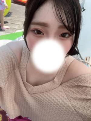 みい 20歳