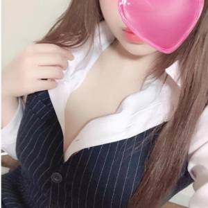 りの 23歳