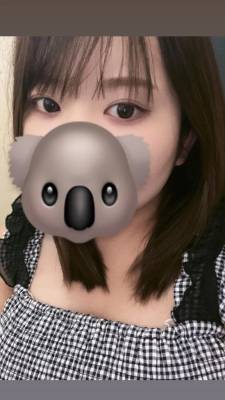 ねる 24歳