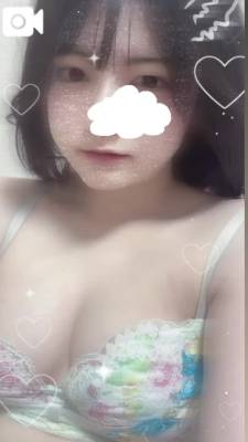 かな 19歳