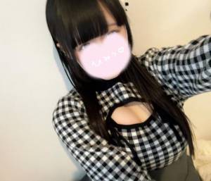 せな 18歳