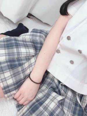 せな 18歳
