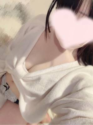 せな 18歳
