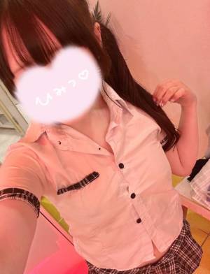 せな 18歳