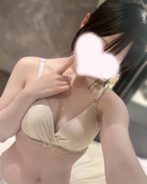 せな 18歳