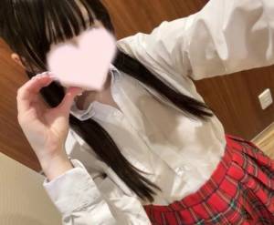 せな 18歳