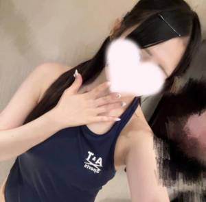 せな 18歳