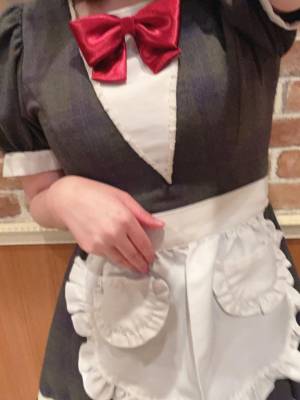 森本　ゆい 27歳