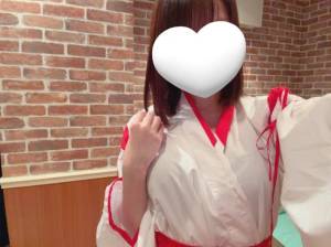 穂波　つくし 28歳