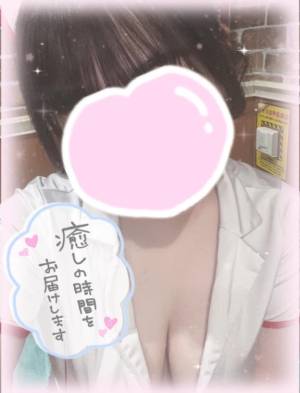 白雪　もも 22歳