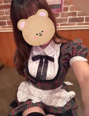 星川　さな 24歳