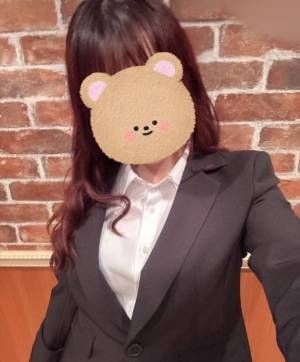 星川　さな 24歳
