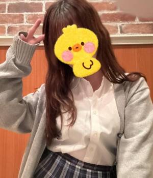 星川　さな 24歳