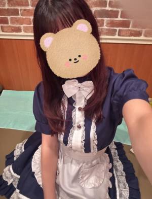 星川　さな 24歳