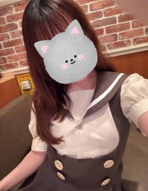 星川　さな 24歳