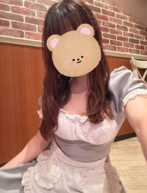 星川　さな 24歳