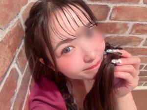 若宮　めい 23歳