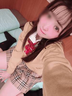 若宮　めい 23歳