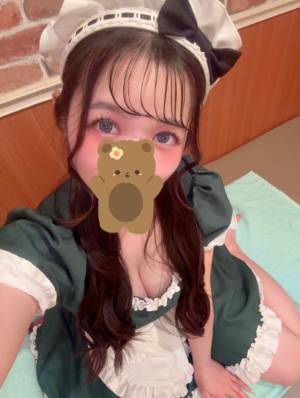 若宮　めい 23歳