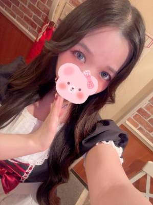 若宮　めい 23歳