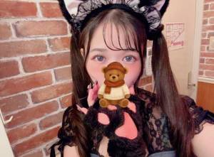 若宮　めい 23歳