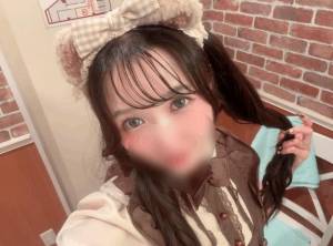 若宮　めい 23歳