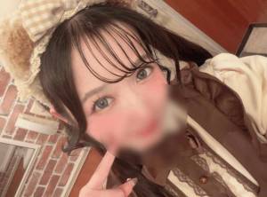 若宮　めい 23歳