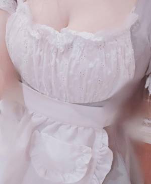 向井はるな 26歳