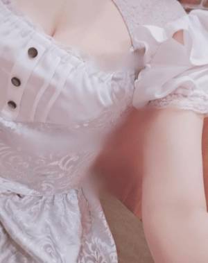 向井はるな 26歳