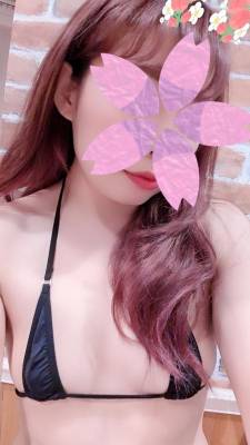 月野るな 27歳