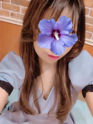月野るな 27歳