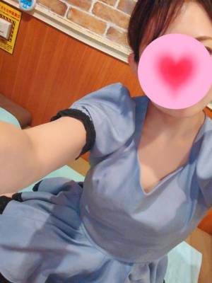 月野るな 27歳