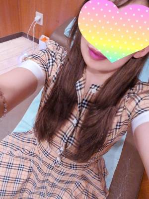 月野るな 27歳