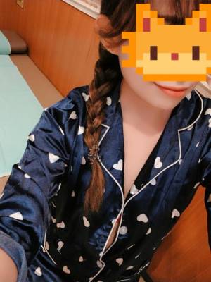 月野るな 27歳