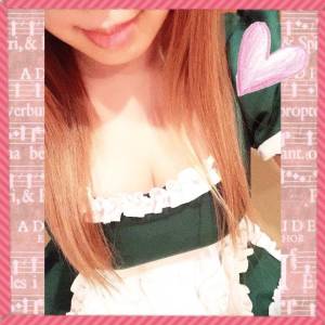 香坂もみじ 25歳