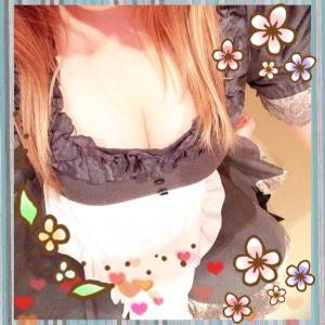 香坂もみじ 25歳