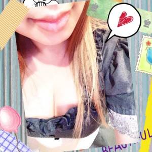 香坂もみじ 25歳