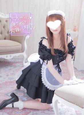 桃瀬　みお 23歳